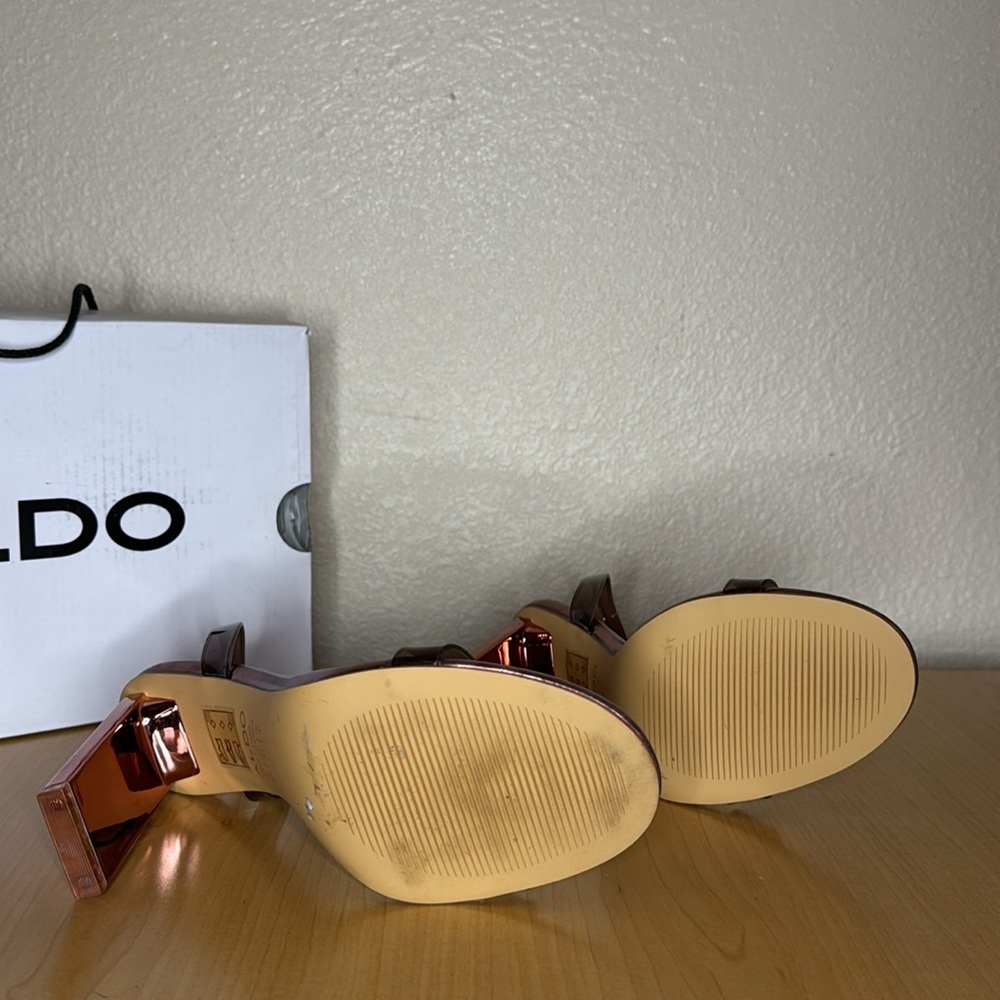 Aldo Vitra Heels Women’s Size 6.5 - Picture 2 of 6